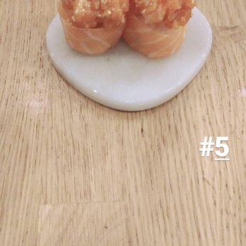Youmiko Sushi Bar - "cake"-shaped sushi - Sushi Bars Near Me - Kraków, Massachusetts