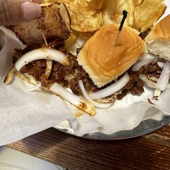 Rooster's Roadhouse - Brisket sliders homemade chips - Barbeque Near Me - Denton, Texas