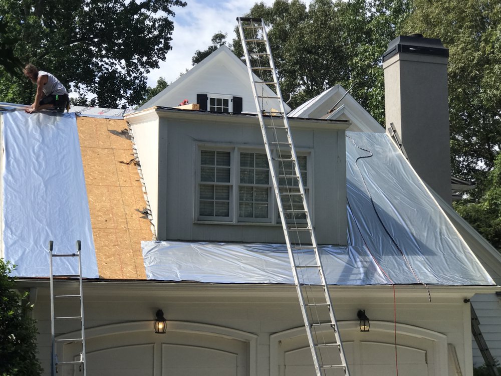 Slide of Radiant Roofing Solutions Atlanta