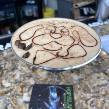 Paniolo Lanai Bar & Cafe - It tastes as good as it looks!! - Cocktail Bars Near Me - Honolulu, Hawaii