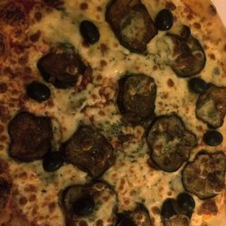 Pizza la Strada - Patrons adorables et accueillants. Pizza à emporter délicieuse (la pâte est PARFAITE).