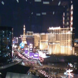 Hotel Bar - The amazing view.