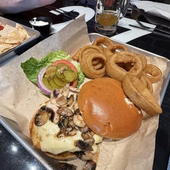 Victory Bar and Grill - Best onion rings around!!!! - Beer Bar Near Me - Vonore, Tennessee Victory Bar and Grill - Best onion rings around!!!! - Beer Bar Near Me - Vonore, Tennessee