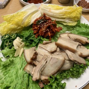 Jangmo Jip - Bossam - Korean Near Me - La Palma, California