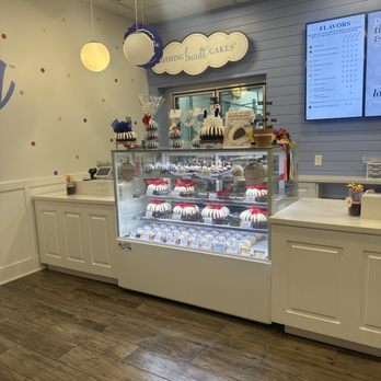 Nothing Bundt Cakes - Bakeries Near Me - Houston, Texas