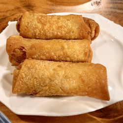 Szechuan Bistro - 1. Egg Roll