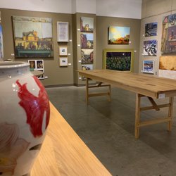 be Galleries - View into Gallery III