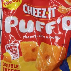 Giant Eagle Supermarket - Look for these at your nearest market.   So addictive.