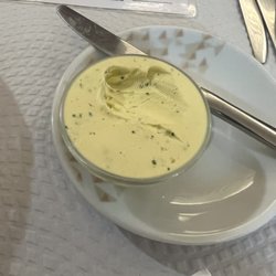 Pizzeria L'Italiano - Garlic butter. Took it with us!