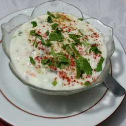 Le Yamouna - Entrée salade légumes baignée dans du yaourt
