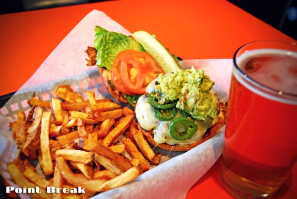 Estelle's Cafe & Lounge by null