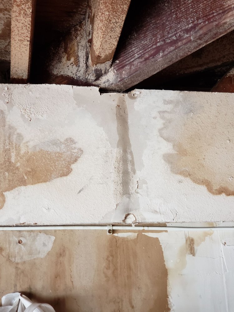 Slide of Bruce Roofing