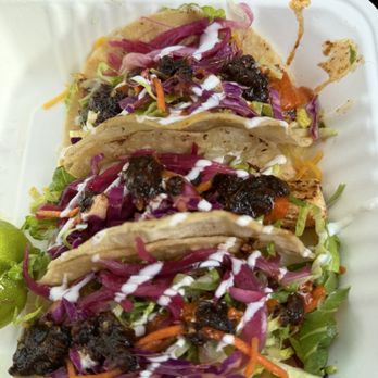 Shaka Tacoz - Ono Tacos with lava sauce - Tacos Near Me - Kailua-Kona, Hawaii