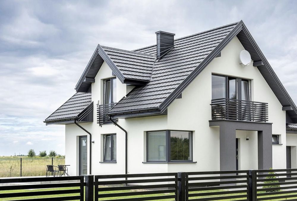 Slide of Creative Roofing Solutions