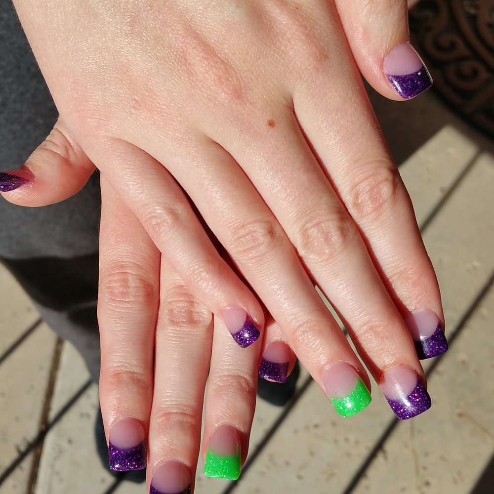 Delightful Nails - Best full set I've ever received. I'm so pleased! Done by Karen costed 50 dollars - Nail Salons Near Me - Chandler, Arizona