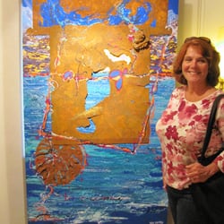 Estudio Galeria Juanjo San Pedro - Gayle in Front of One Work