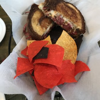 Archie's British Restaurant - Reuben Sandwich - British Near Me - Melbourne, Florida