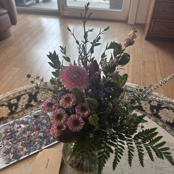 Flowers For The People - Bouquet 1 - Florists Near Me - Seattle, Washington Flowers For The People - Bouquet 1 - Florists Near Me - Seattle, Washington