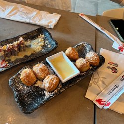 SOKAI SUSHI BAR KENDALL - Thai donuts and Marquez's roll