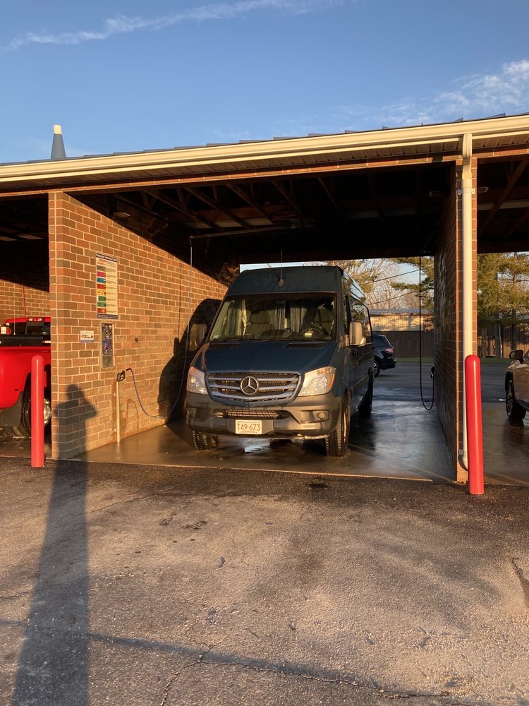 PARKMEAD CAR WASH Updated September 2024 4090 Parkmead Dr, Grove