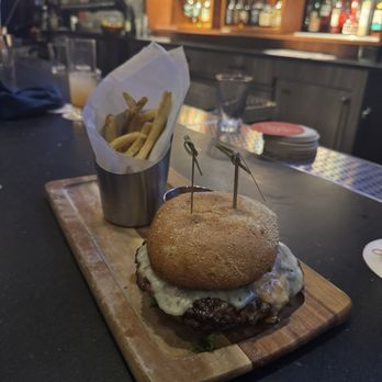 Tam Tavern - Smash Burger (Double) - Venues & Event Spaces Near Me - Mill Valley, California