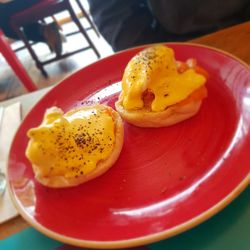 Verso Lounge - Lounge eggs £8.90 with poached eggs..smoked salmon and hollandaise  sauce