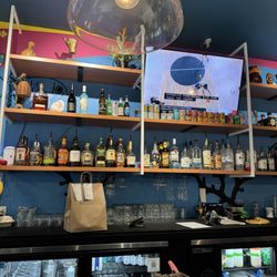 Onolicious Hawaii - The bar
