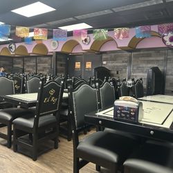 El Rey Mexican Bar & Restaurant - The interior of El Rey is clean and inviting to customers.