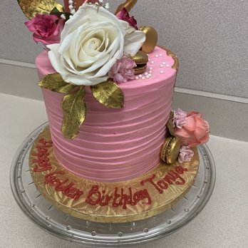 Cake Boutique - Vanilla cake with a strawberry filling. Absolutely delicious and incredibly beautiful! - Custom Cakes Near Me Cake Boutique - Vanilla cake with a strawberry filling. Absolutely delicious and incredibly beautiful! - Custom Cakes Near Me