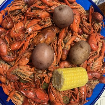 Taranto's Crawfish - Crawfish platter - Seafood Near Me - Biloxi, Mississippi