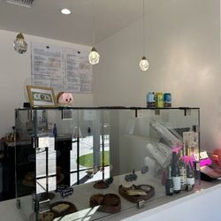 Love Brew - Front display with pastries