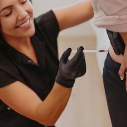 Body Rx - Vitamin B12 shots are given in the glute muscle for optimal absorption and a pain free experience.
