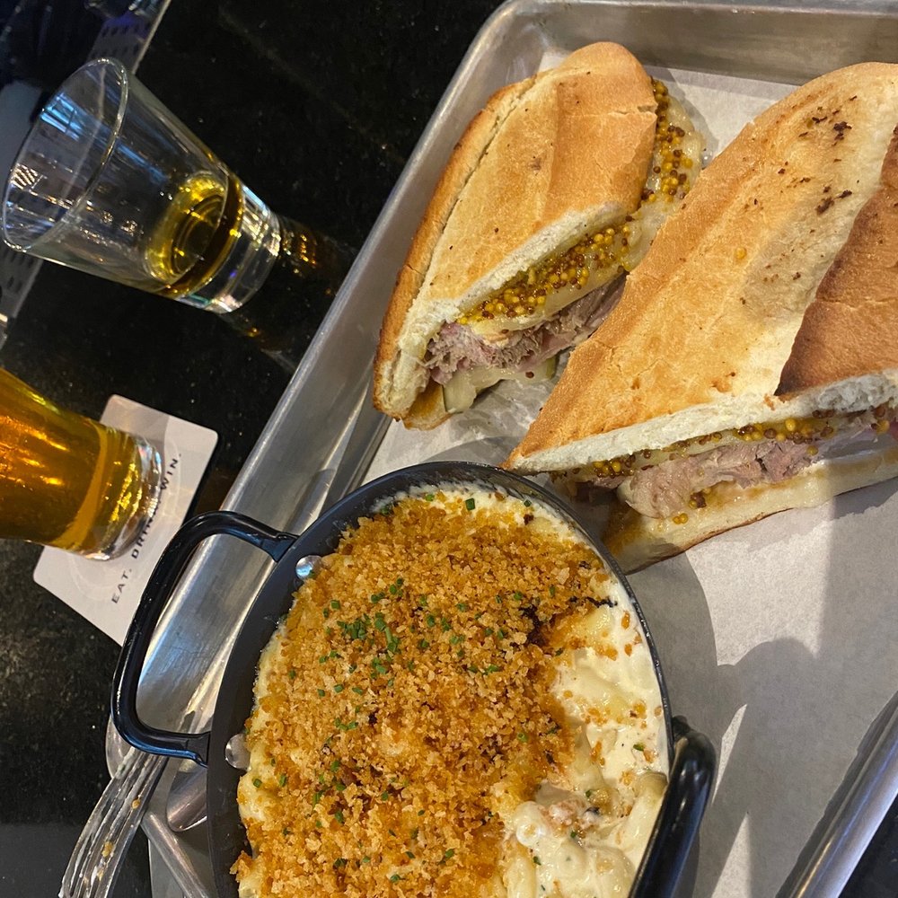 Cuban sandwich & Mac n cheese Cuban sandwich & Mac n cheese