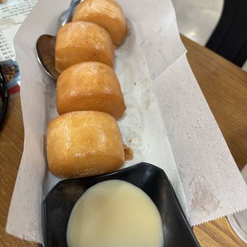 Mama Lu's Dumpling House - Fried coconut buns - Dim Sum Near Me - Las Vegas, Nevada