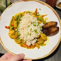 Bob Marley-A Tribute to Freedom - Shrimp Curry. Nice little kick to it but so very good!