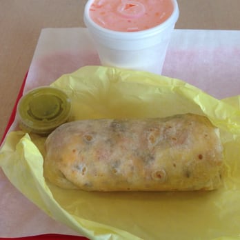 Troy's Drive In - Mm - American Near Me - Orange, California