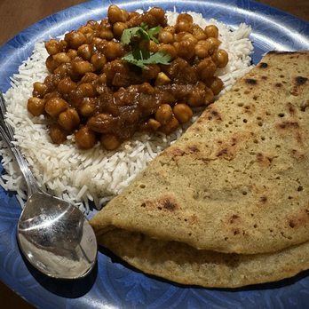 Temple Goddess Cafe - Tikka Masala - Juice Bars & Smoothies Near Me - Milwaukee, Wisconsin Temple Goddess Cafe - Tikka Masala - Juice Bars & Smoothies Near Me - Milwaukee, Wisconsin