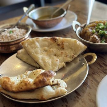 Himalayan Sherpa Kitchen - Himalayan/Nepalese Near Me - St. Helena, California