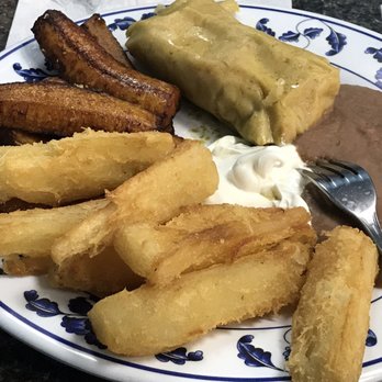 Nuevo Amanecer Pupuseria - #4 Plato guanaco with 2 pupusa's on a separate plate. Yum! - Salvadoran Near Me - Everett, Washington Nuevo Amanecer Pupuseria - #4 Plato guanaco with 2 pupusa's on a separate plate. Yum! - Salvadoran Near Me - Everett, Washington