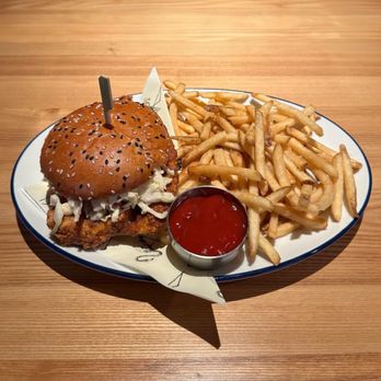 Ray's - Nashville hot chicken sandwich - American Near Me - Vancouver, British Columbia Ray's - Nashville hot chicken sandwich - American Near Me - Vancouver, British Columbia