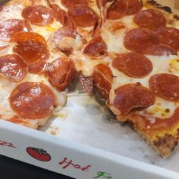 Pepperoni pizza!! Sooo tasty. Pepperoni pizza!! Sooo tasty.
