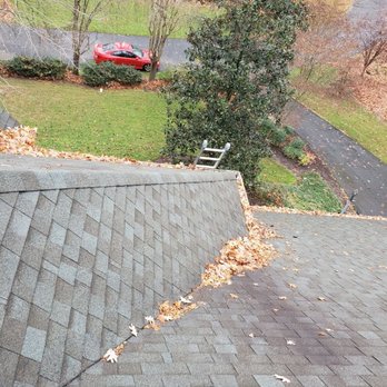 Torres Gutter Cleaning - Gutter Services Near Me - Sterling, Virginia