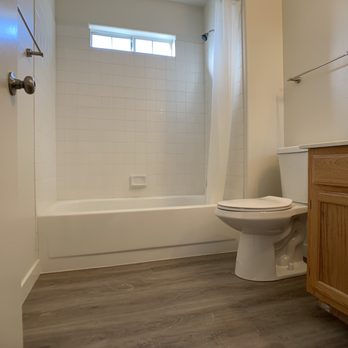 JR Improvements and Maintenance - Bathroom - Lighting Fixtures & Equipment Near Me JR Improvements and Maintenance - Bathroom - Lighting Fixtures & Equipment Near Me