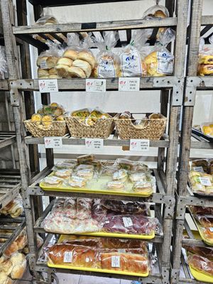 Valerio's Tropical BakeShop by null