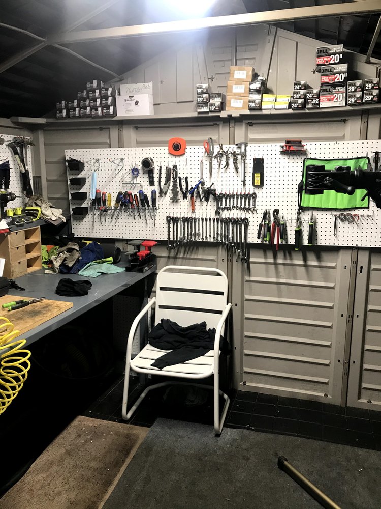 HILLTOP BIKES Updated October 2024 33 Photos & 31 Reviews 1967