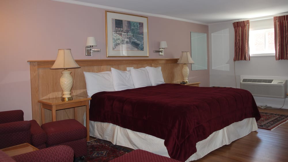 CAREY COMMERCIAL INC, Hyannis, Massachusetts 146 Main St Updated