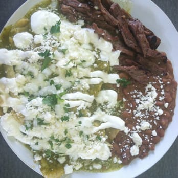 Raizes Mexican Kitchen - chilaquiles verdes con arrachera - Mexican Near Me - Stafford, Texas Raizes Mexican Kitchen - chilaquiles verdes con arrachera - Mexican Near Me - Stafford, Texas