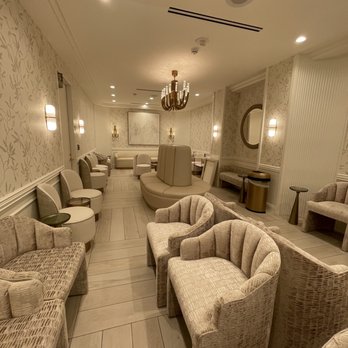 HRC Fertility - Pasadena - Surgery waiting room - Fertility Near Me - Pasadena, California HRC Fertility - Pasadena - Surgery waiting room - Fertility Near Me - Pasadena, California