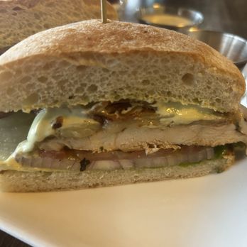 712 Eat + Drink - Jerk Chicken Sandwich - New American Near Me - Council Bluffs, Iowa 712 Eat + Drink - Jerk Chicken Sandwich - New American Near Me - Council Bluffs, Iowa