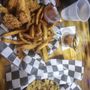 Dee Dee’s Bar and Grill